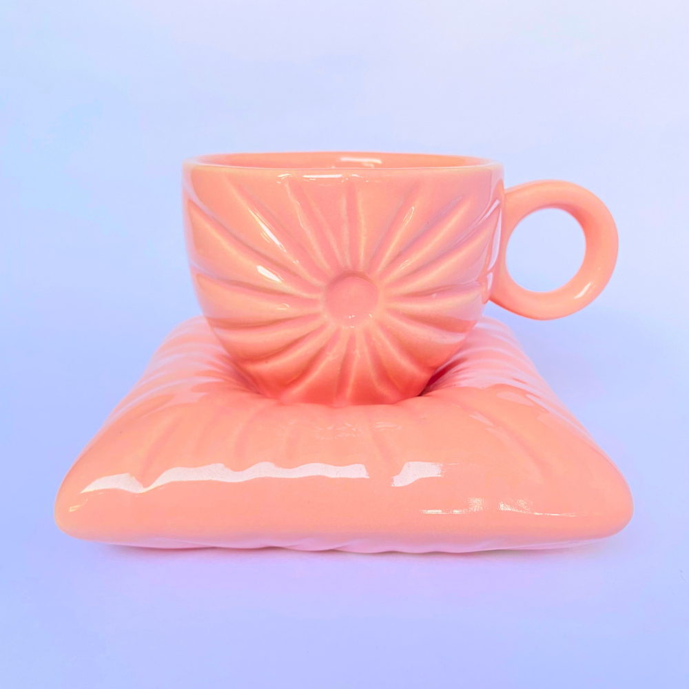 Pillow Love Cup – Cozy, Dreamy & Crafted for Comfort